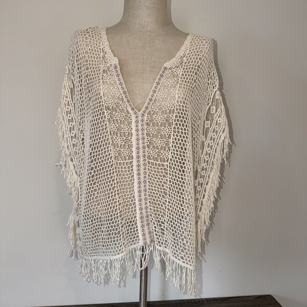 Maurices Women's‎ Medium Cream Crochet Tunic V Neck Trim Fringe Boho Hippy Cover